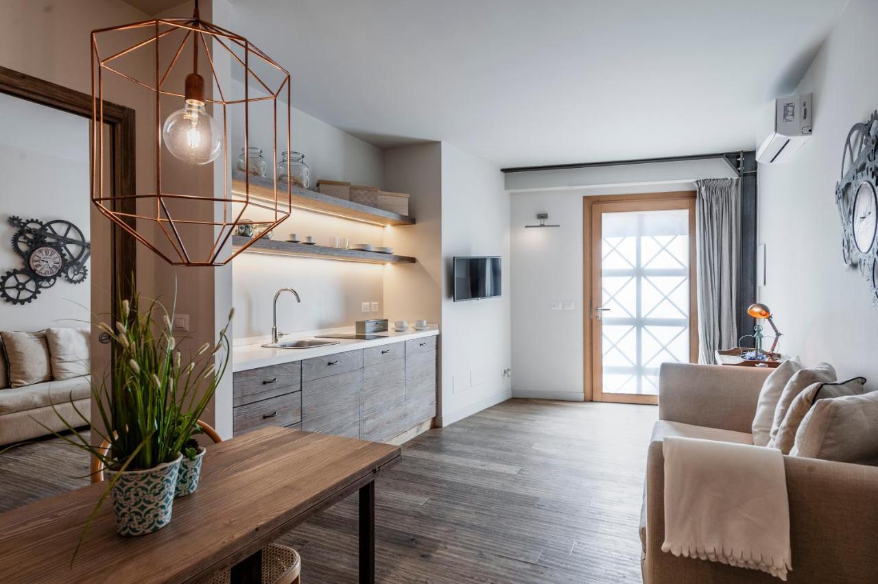 Ferrini Home - Piazza Trento Catania Kültér fotó